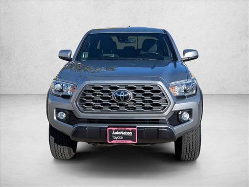 Certified 2021 Toyota Tacoma TRD Off-Road image 2