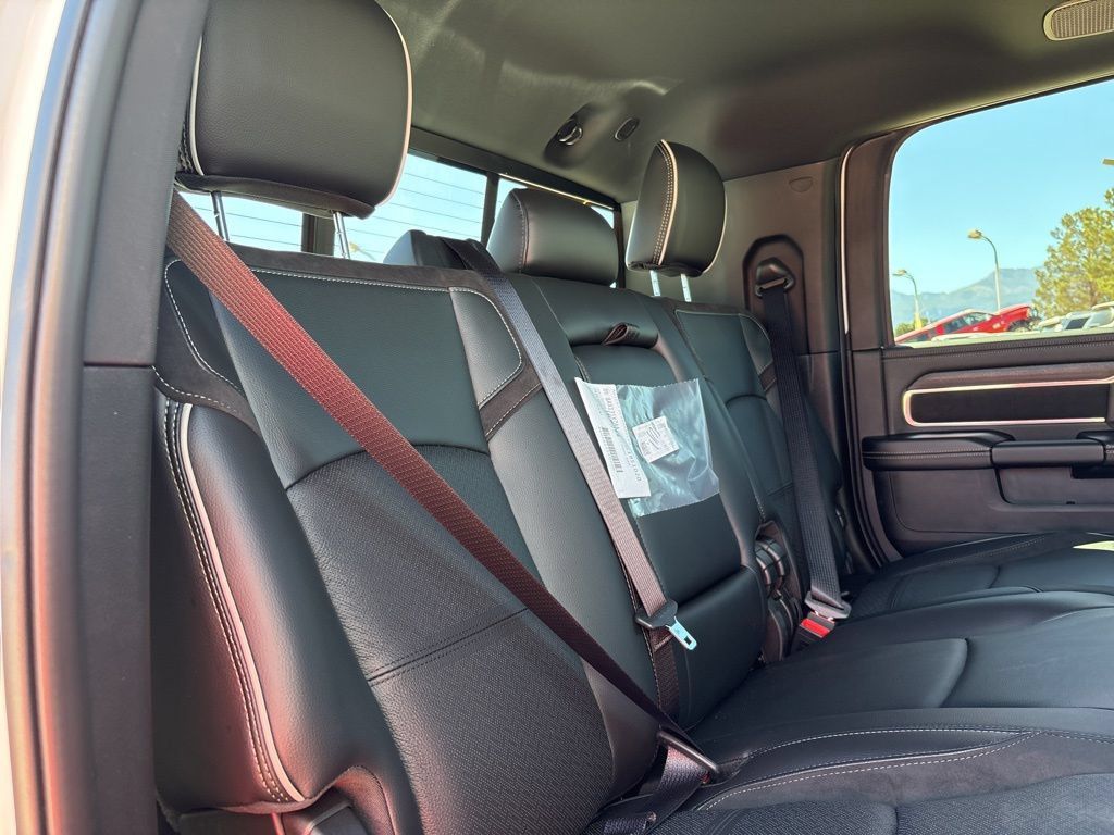 New 2026 RAM 2500 Laramie w/ Sport Appearance Package AWD/4WD image 22