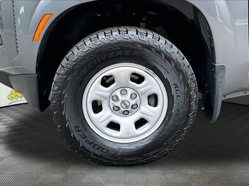 Used 2024 Nissan Frontier S w/ Technology Package AWD/4WD image 28