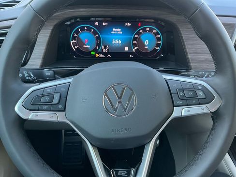 New 2026 Volkswagen Atlas SEL Premium R-Line image 19
