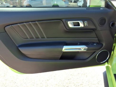 Used 2020 Ford Mustang GT Premium image 12