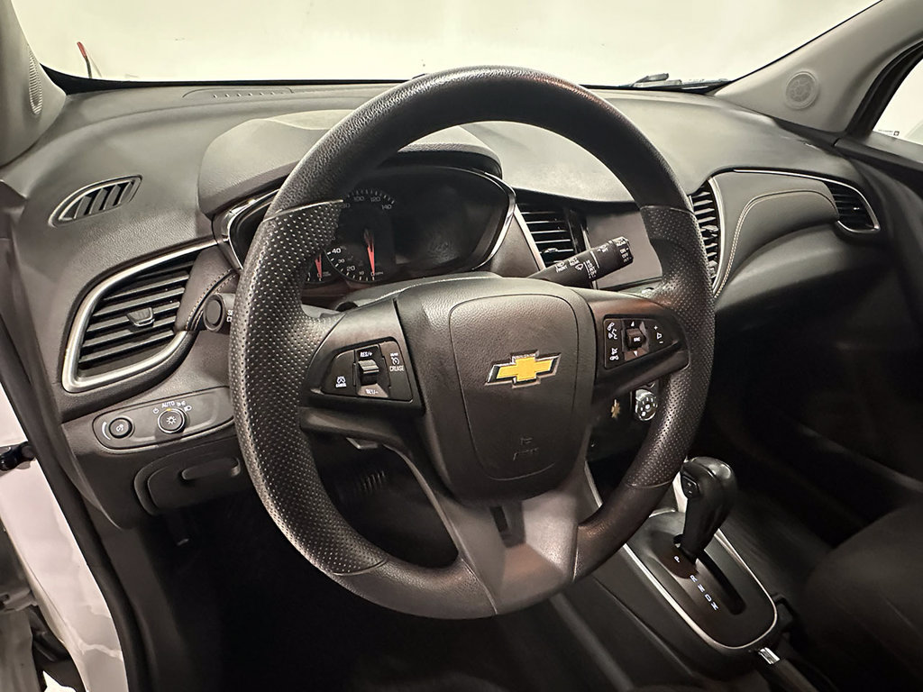Used 2020 Chevrolet Trax LS w/ Tint and Cruise Package FWD image 20