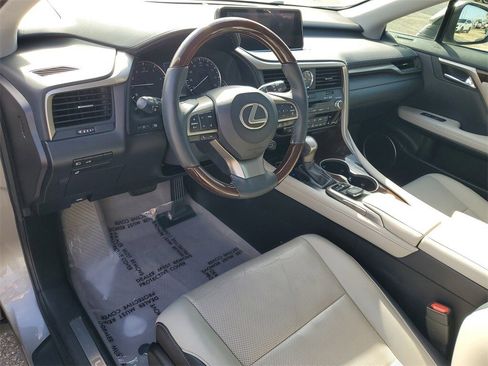 Used 2019 Lexus RX 350 FWD image 6