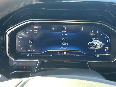 Used 2025 Chevrolet Silverado 1500 LT Trail Boss w/ Convenience Package II image 29