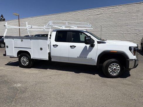 New 2026 GMC Sierra 2500 Pro w/ Convenience Package AWD/4WD image 4