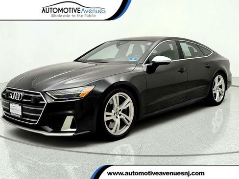 Used 2020 Audi S7 Premium Plus w/ Driver Assistance Package AWD/4WD image 1
