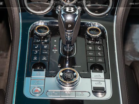 Used 2022 Bentley Continental GT image 24