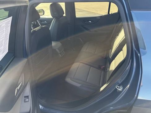 Used 2026 Chevrolet Equinox LT w/ Convenience Package II AWD/4WD image 12