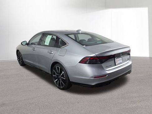 Used 2024 Honda Accord Touring image 37