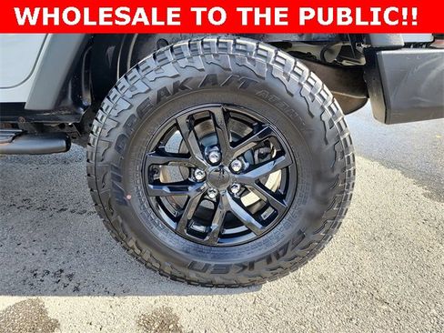 Used 2015 Jeep Wrangler Unlimited Sport w/ Quick Order Package 24S image 31