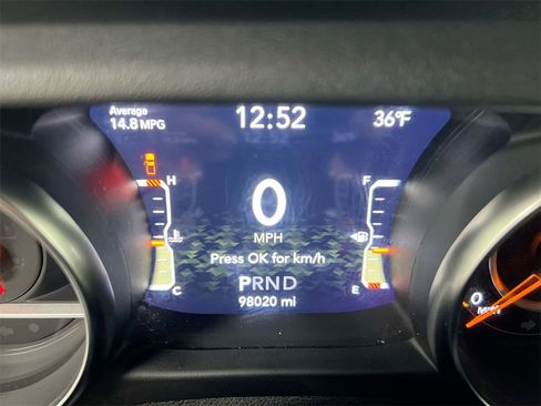 Used 2021 Jeep Gladiator Overland image 12