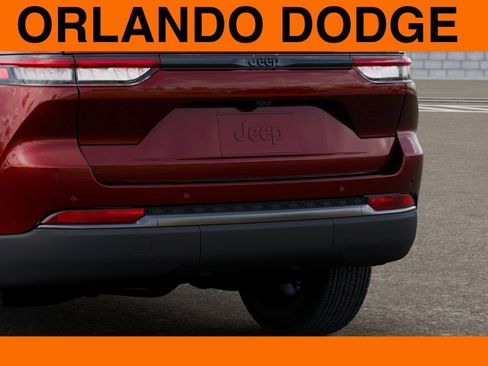New 2026 Jeep Grand Cherokee Altitude RWD image 13