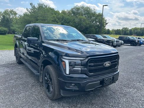 Used 2025 Ford F150 Lariat AWD/4WD image 15
