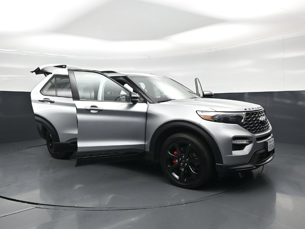 Used 2023 Ford Explorer ST w/ Equipment Group 401A AWD/4WD image 31