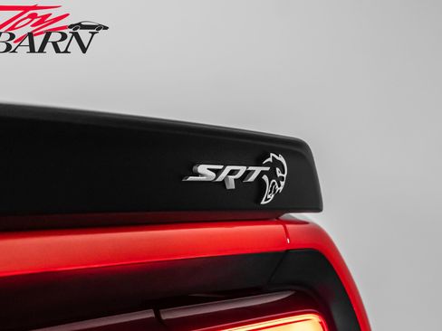 Used 2017 Dodge Challenger SRT Hellcat image 13