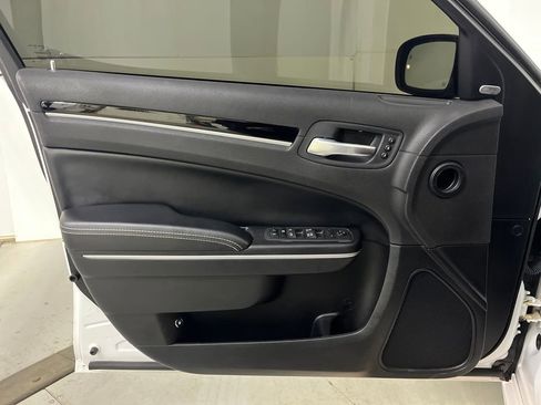 Used 2022 Chrysler 300 S w/ Comfort Group image 26