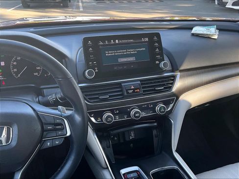 Used 2020 Honda Accord EX-L image 9