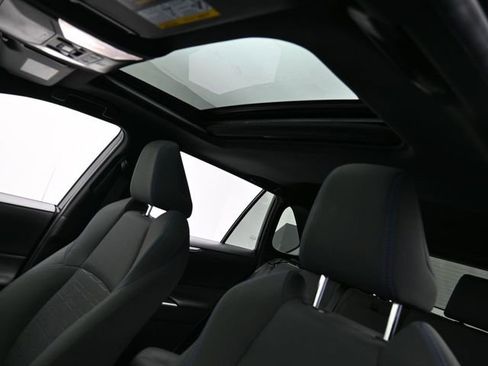 Used 2022 Toyota RAV4 SE image 24