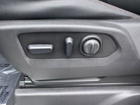 Used 2021 GMC Sierra 2500 AT4 w/ AT4 Premium Plus Package image 22