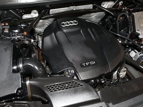Used 2019 Audi Q5 2.0T Premium w/ Convenience Package AWD/4WD image 63