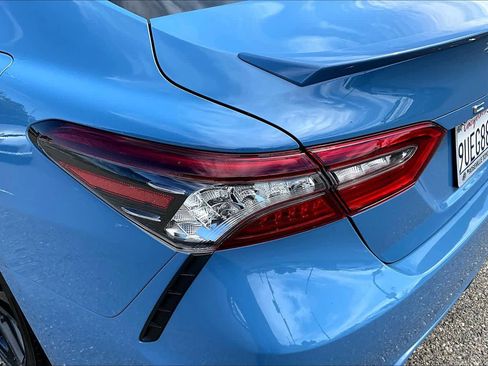 Used 2023 Toyota Camry XSE FWD image 28