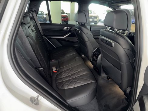 New 2026 BMW X5 sDrive40i w/ M Sport Package image 11