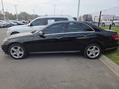 Used 2014 Mercedes-Benz E 350 Sedan w/ Premium 1 Package image 8