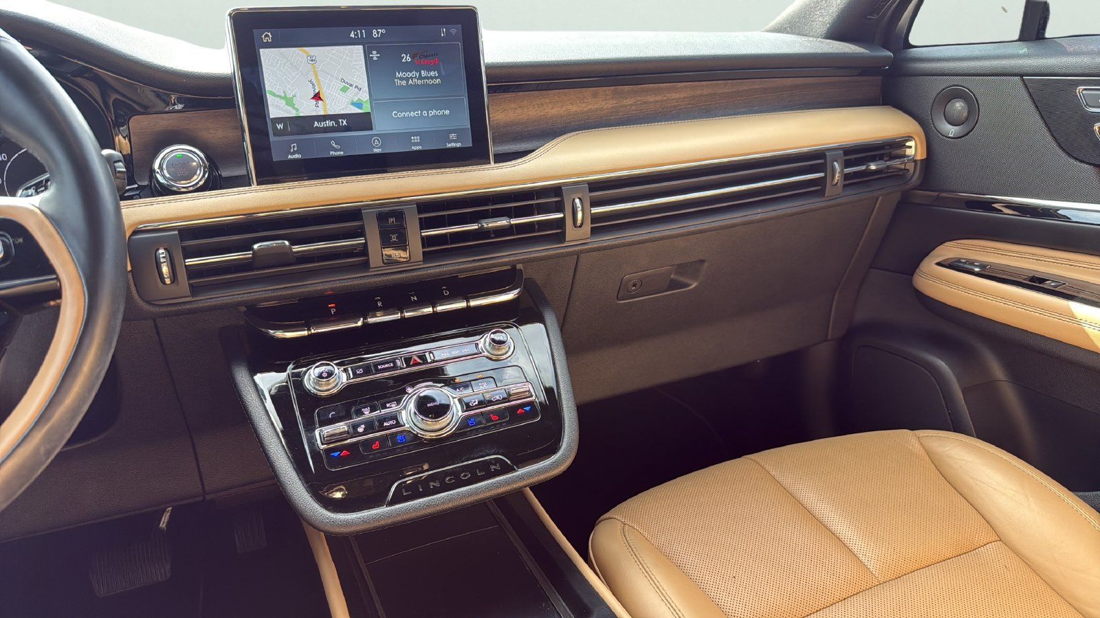 Used 2020 Lincoln Corsair Reserve FWD image 19