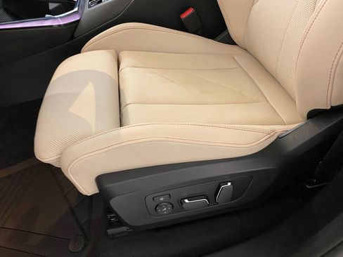 Used 2026 BMW X3 xDrive30 w/ Premium Package image 12