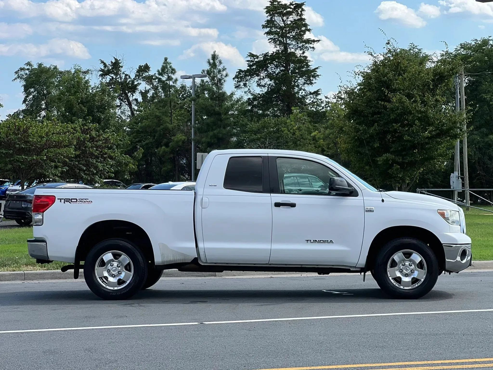 Used 2008 Toyota Tundra SR5 AWD/4WD image 6