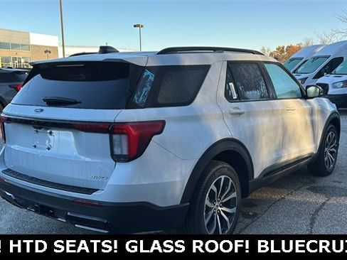 New 2026 Ford Explorer ST-Line image 29