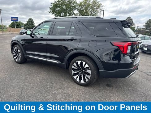 Used 2025 Ford Explorer Platinum w/ LUX Leather Package AWD/4WD image 4