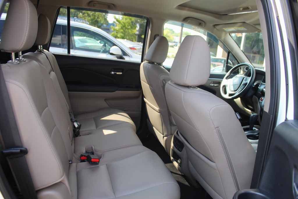 Used 2017 Honda Pilot EX-L image 30