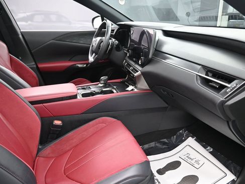 Used 2023 Lexus RX 500h F Sport w/ Accessory Package (Z1) image 37