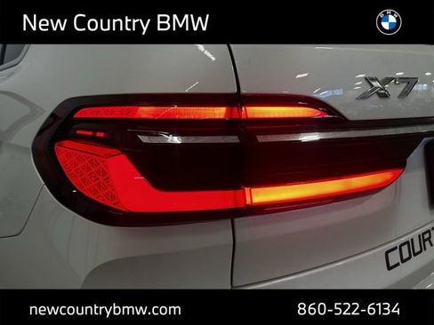 Used 2026 BMW X7 xDrive40i image 32