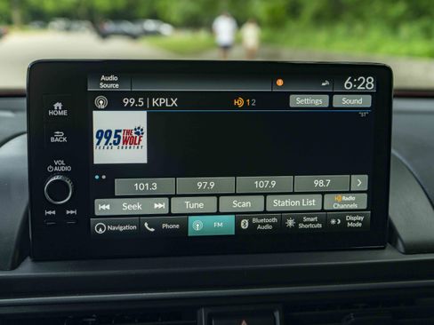 Used 2024 Honda Pilot Elite image 33