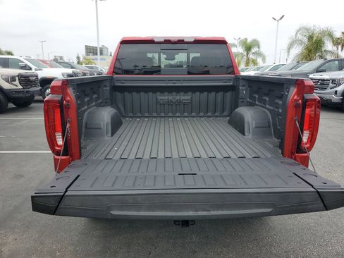 New 2026 GMC Sierra 1500 AT4X w/ AT4X AEV Edition AWD/4WD image 5