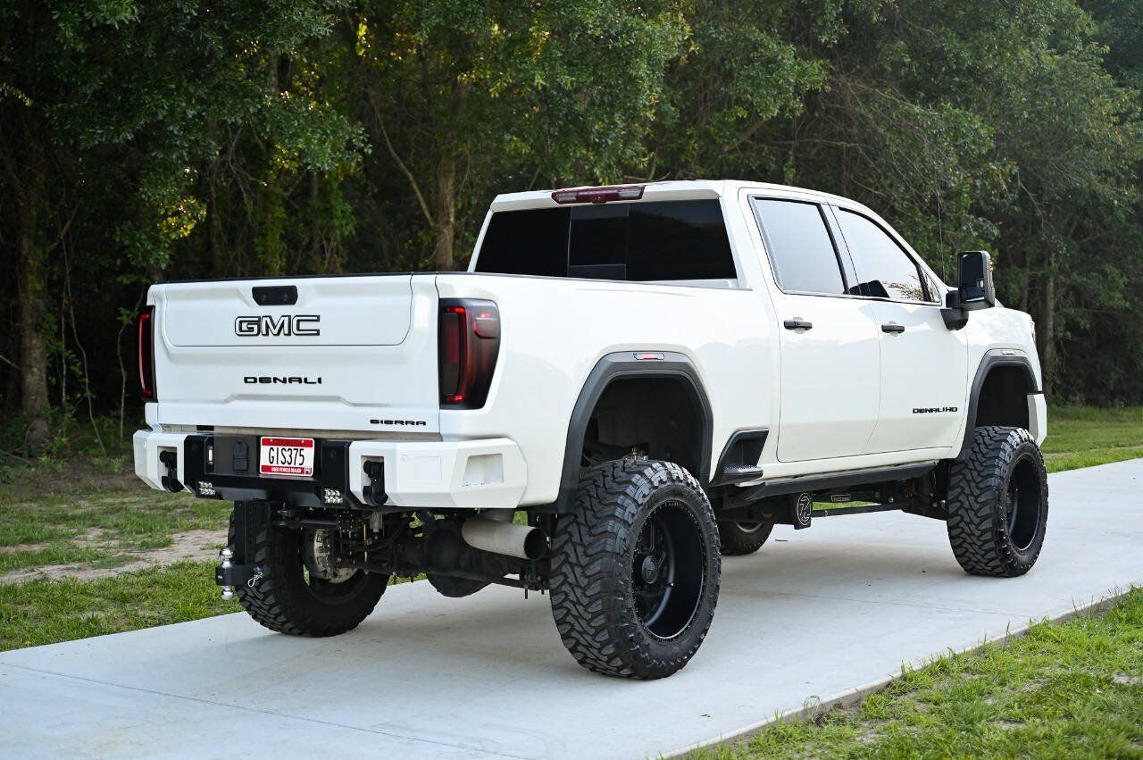 Used 2021 GMC Sierra 3500 Denali w/ Denali Ultimate Package AWD/4WD image 9