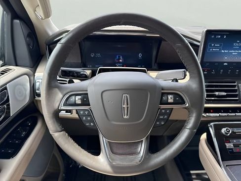 Used 2024 Lincoln Navigator Reserve AWD/4WD image 14