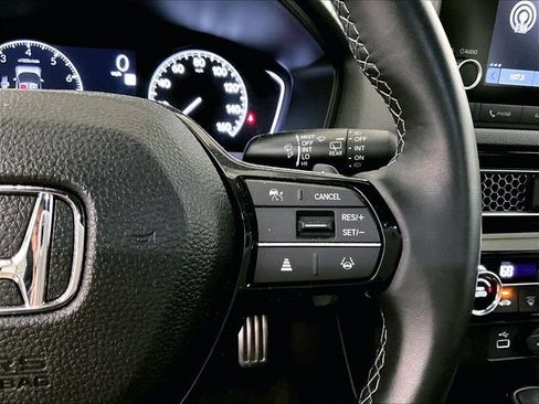 Used 2023 Honda Civic Sport image 18