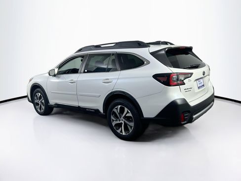 Used 2022 Subaru Outback Limited AWD/4WD image 7