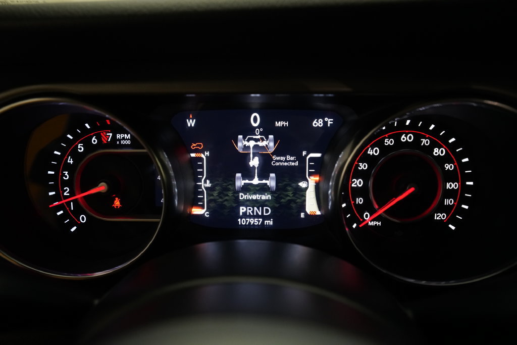 Used 2019 Jeep Wrangler Unlimited Rubicon AWD/4WD image 2