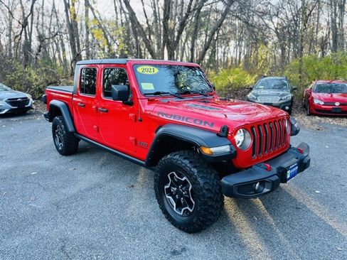 Used 2021 Jeep Gladiator Rubicon image 3