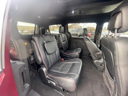 Used 2020 Dodge Grand Caravan GT image 6