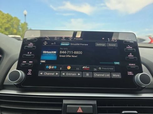 Used 2021 Honda Accord Sport image 30