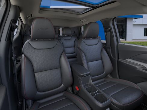 New 2027 Chevrolet Bolt RS w/ Technology Package FWD image 16
