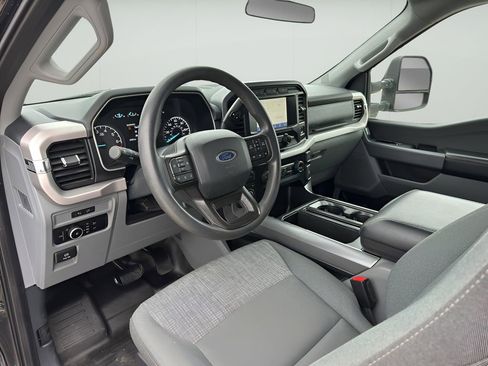 Used 2023 Ford F150 XLT w/ XTR Package image 13
