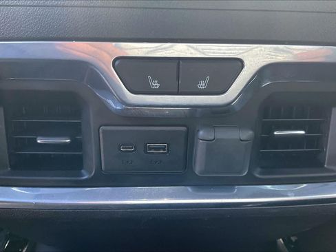 Used 2020 GMC Sierra 1500 AT4 w/ AT4 Premium Package AWD/4WD image 28