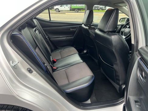 Used 2017 Toyota Corolla SE FWD image 38