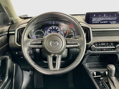 Used 2025 MAZDA CX-50 AWD 2.5 Hybrid w/ Premium Pkg image 18